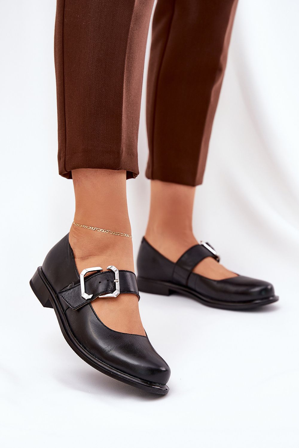   Półbuty Model Laura Messi 2980 Black - Step in style 