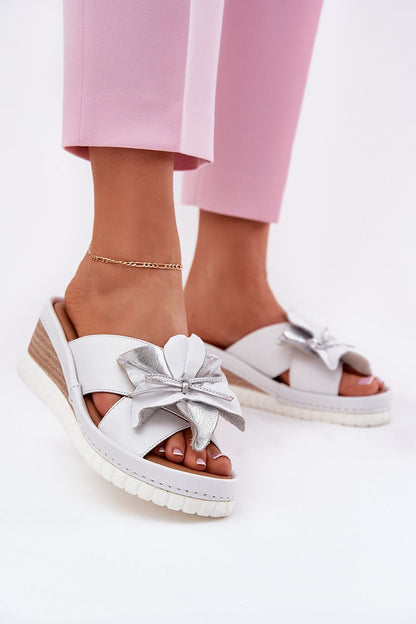  Sandał Klapki Model Artiker 54C0538 White/Silver - Step in style 