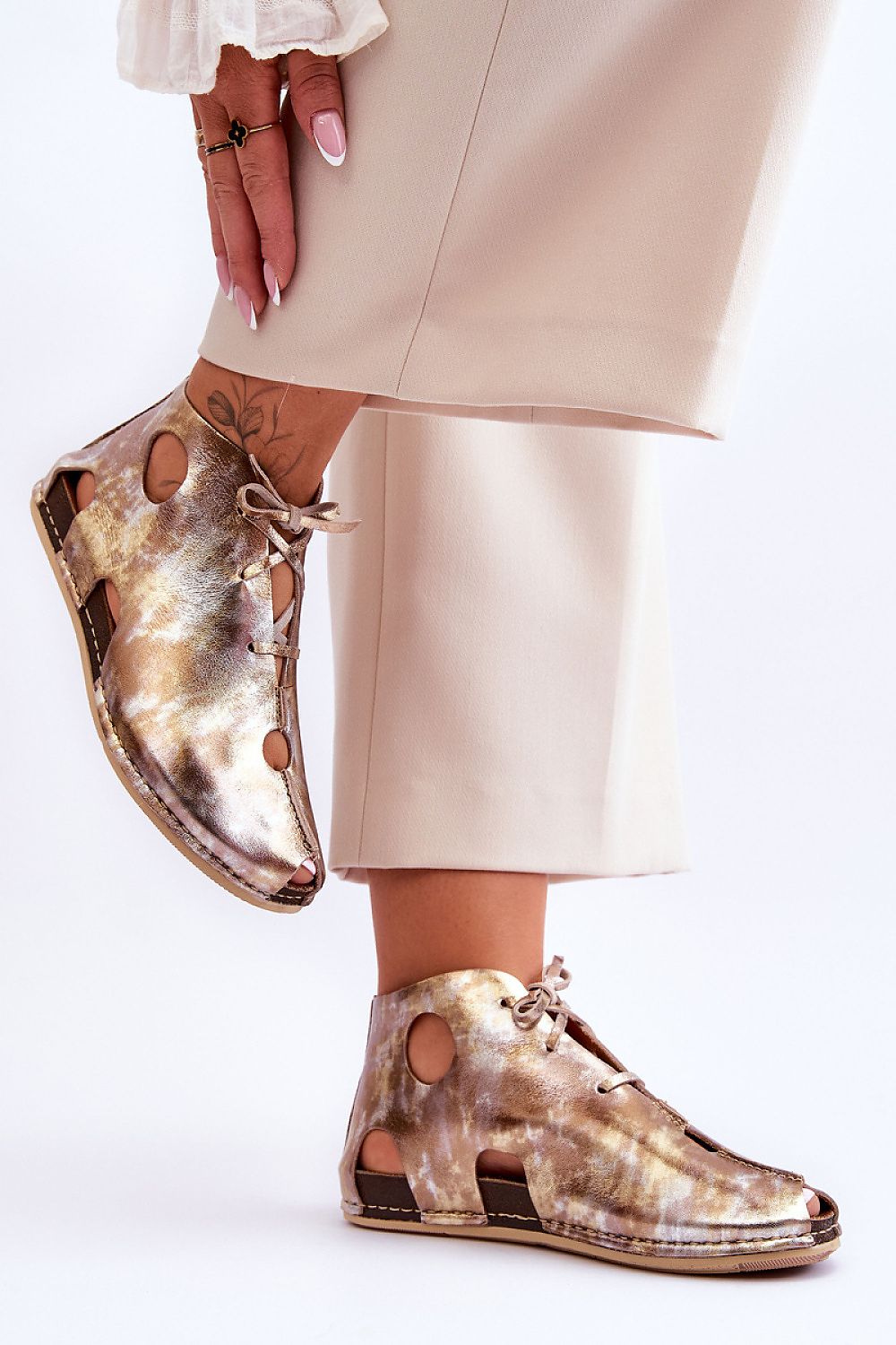   Botki Model Maciejka 03426-42 Gold - Step in style 