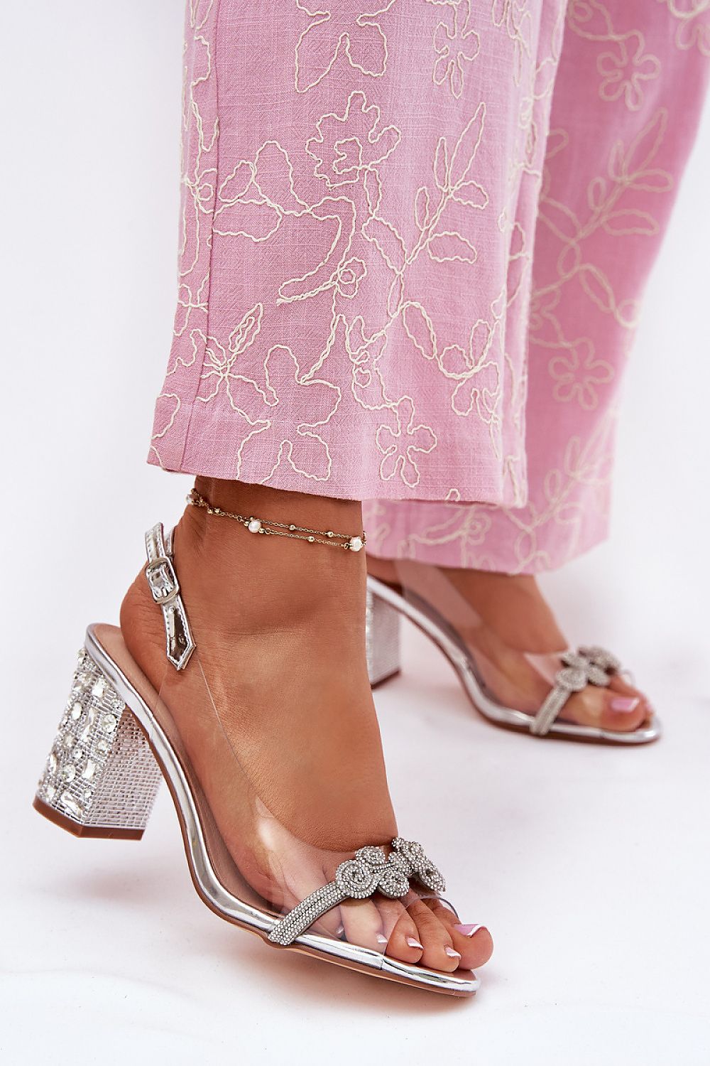  Sandały Model DA MR51-705 Silver - Step in style 