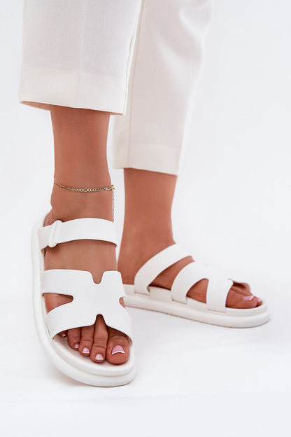  Sandał Klapki Model Tavirae CK321P White - Step in style 
