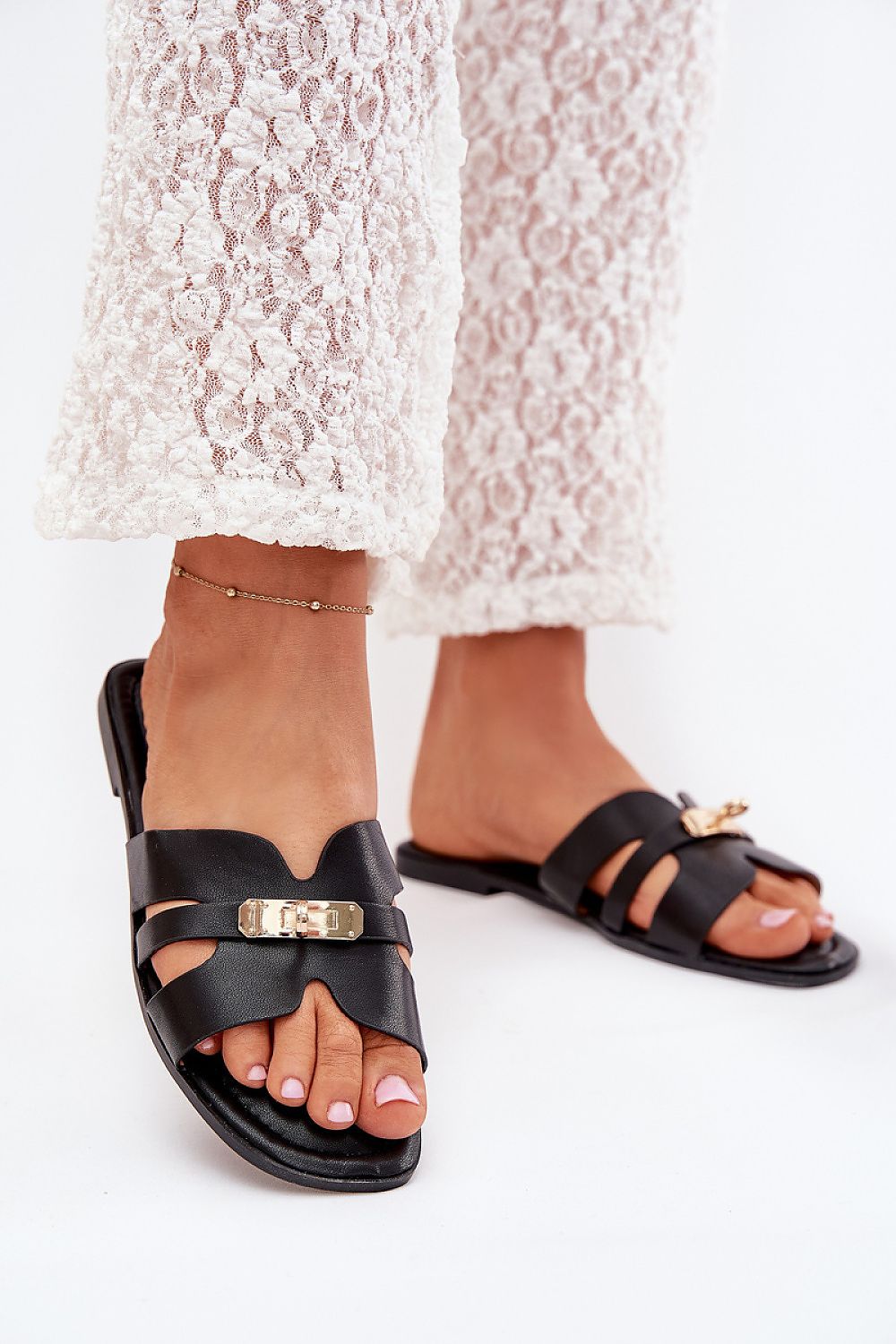  Sandał Klapki Model Kerenza 98-213 Black - Step in style 