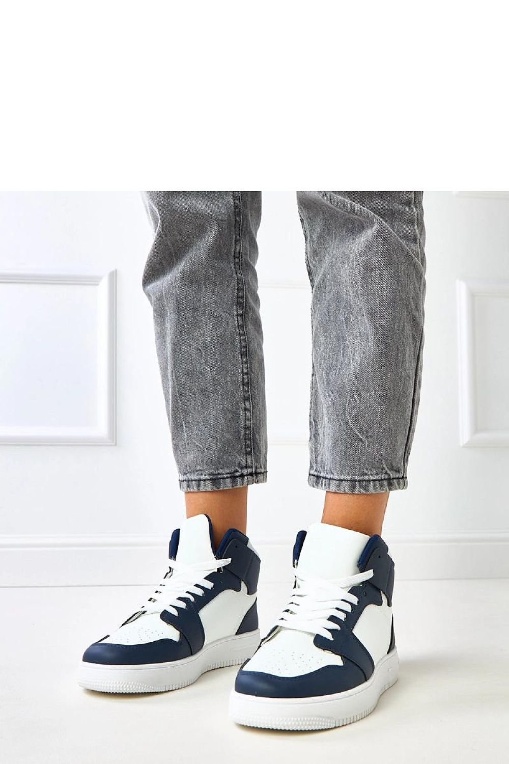   Buty Sportowe Model Olsen NEY-12 White/Navy - Solea 