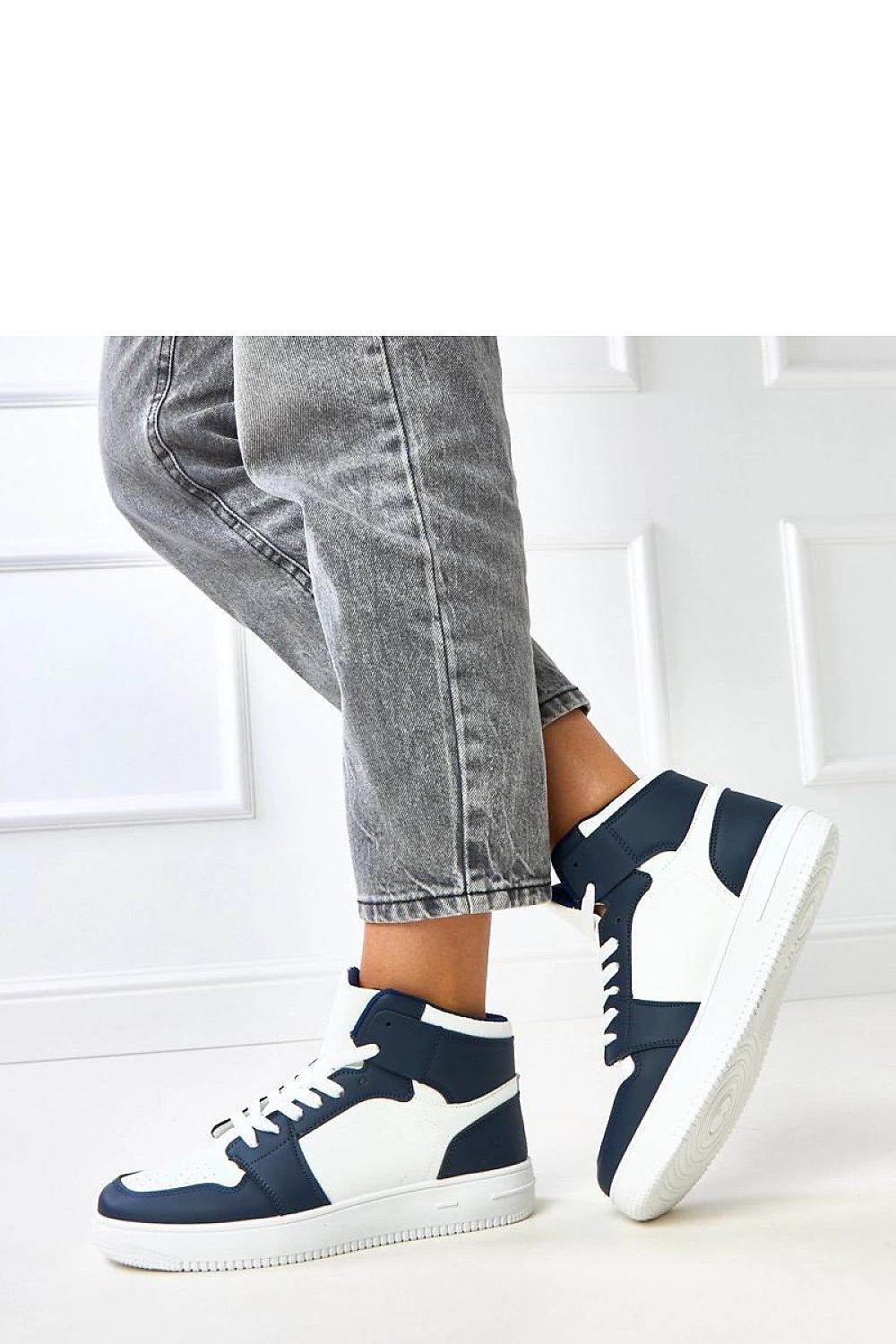   Buty Sportowe Model Olsen NEY-12 White/Navy - Solea 