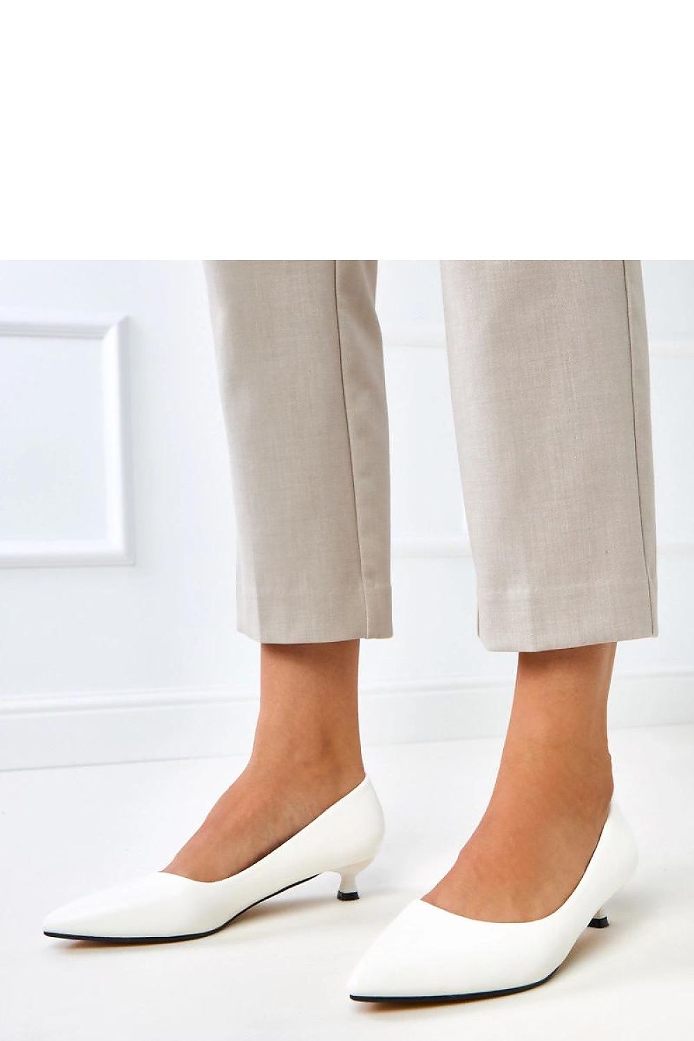   Czółenka Model Louise GG3094-3 White - Solea 