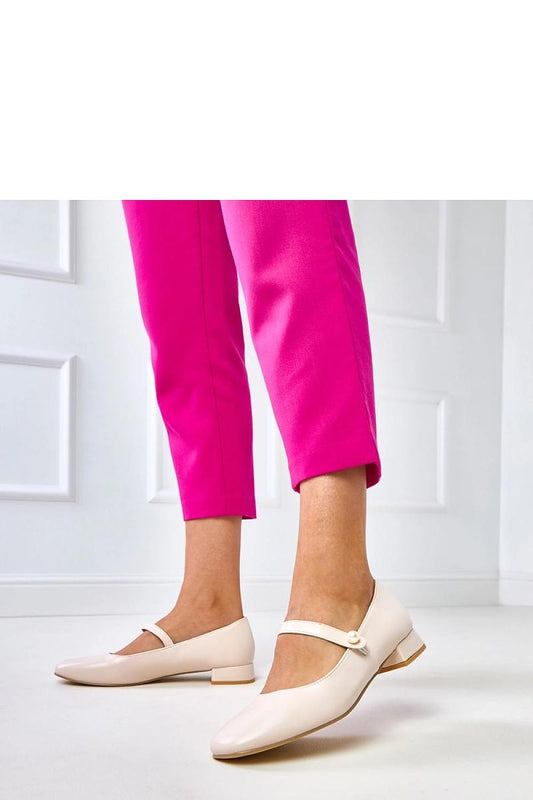   Czółenka Model Alya GG3071-3 Beige - Solea 