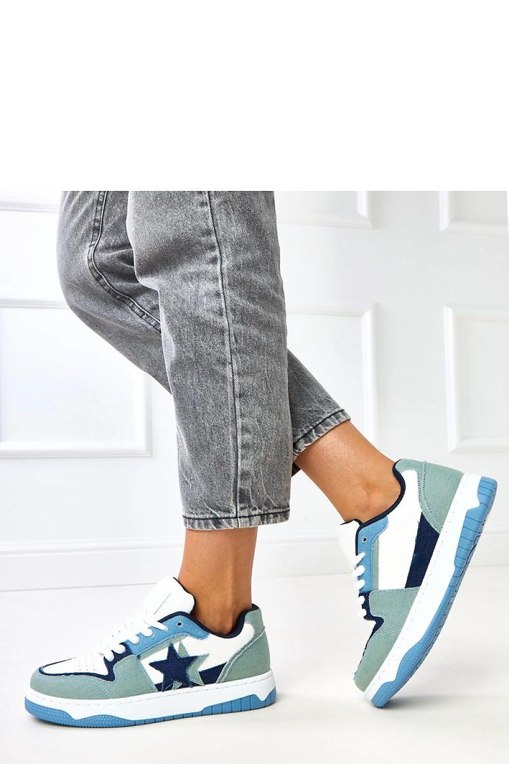   Buty Sportowe Model Zerri WW240 White/Blue - Solea 