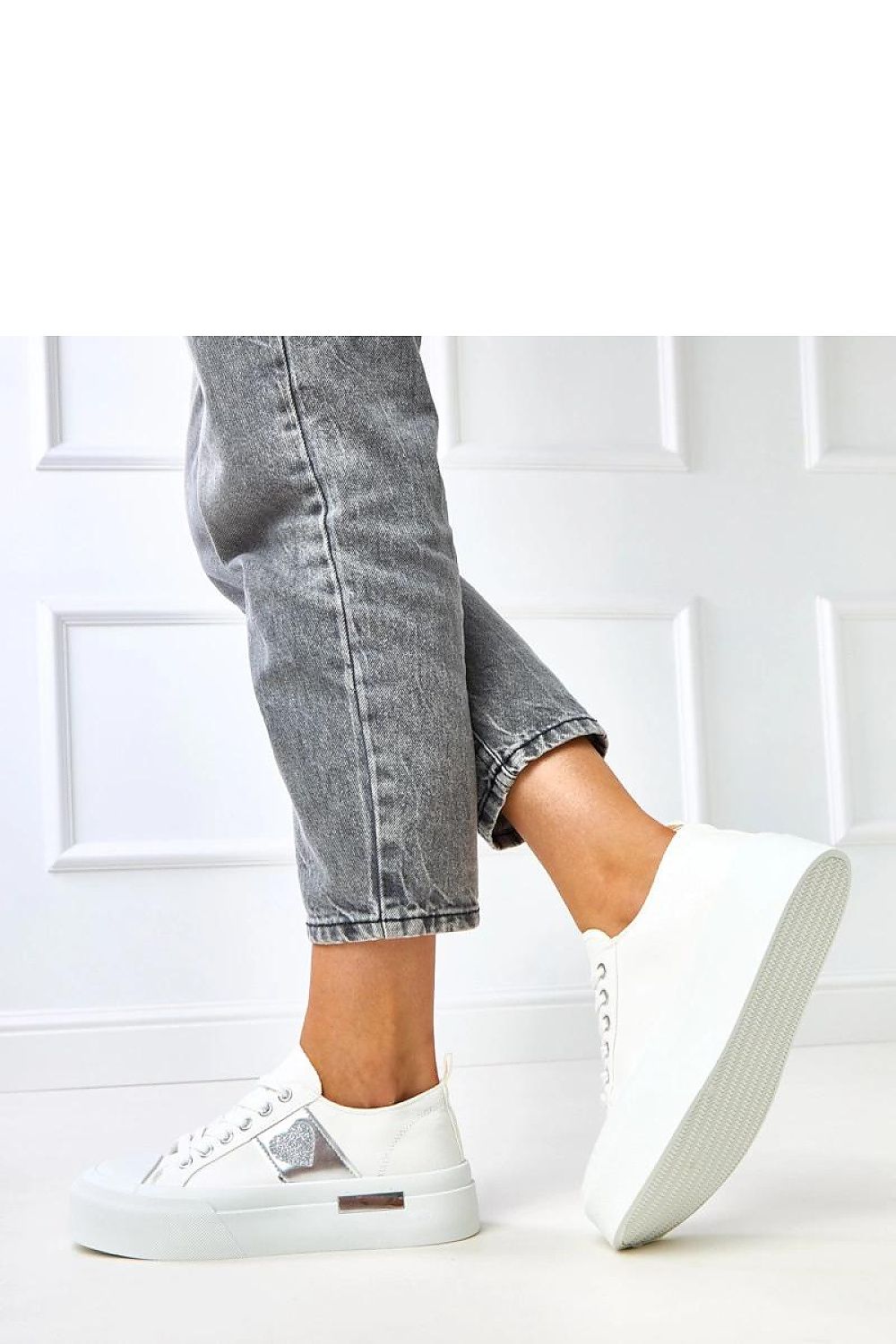   Buty Sportowe Model Nihal GLA1110 White - Solea 