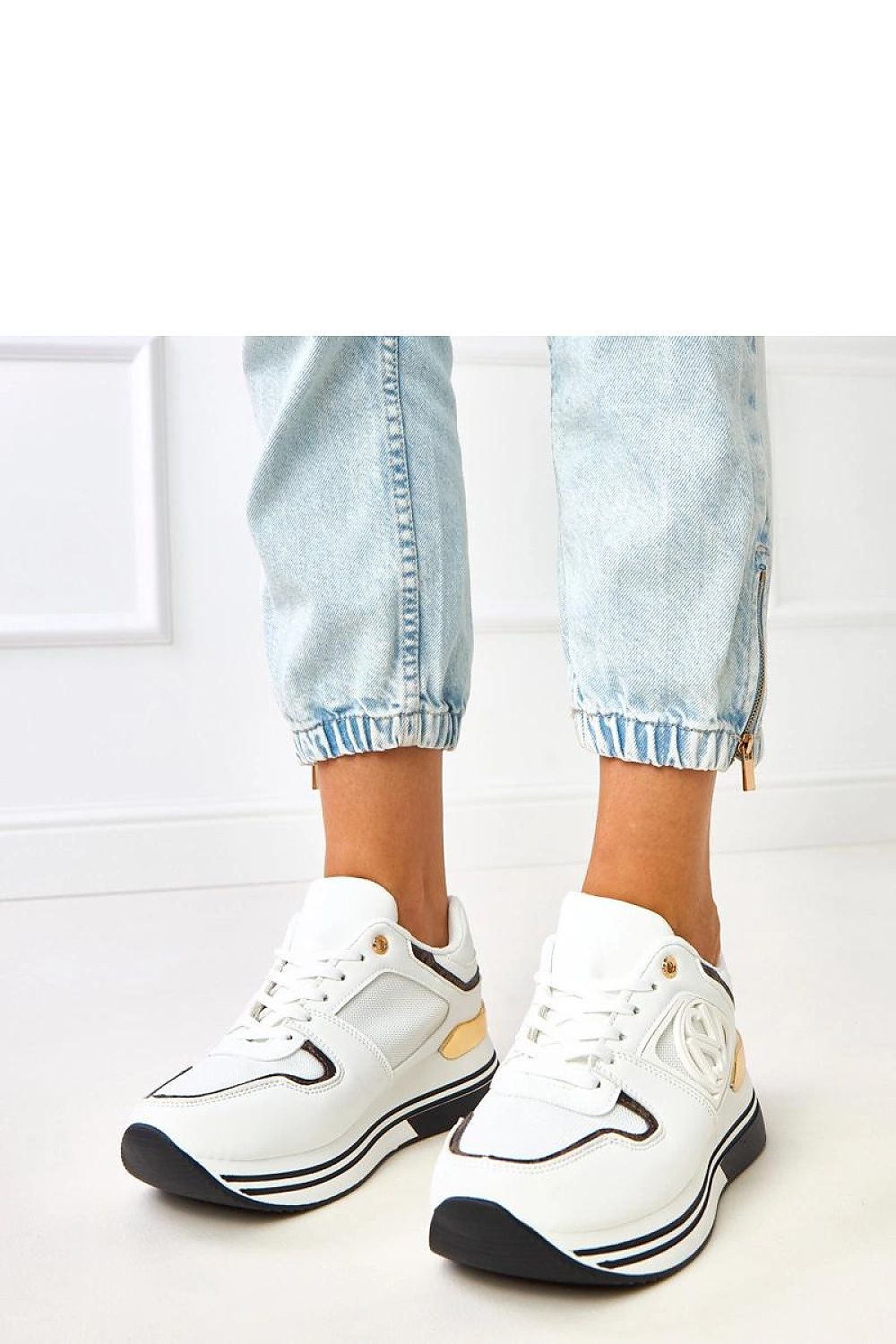   Buty Sportowe Model Matija B2064 White/Black - Solea 