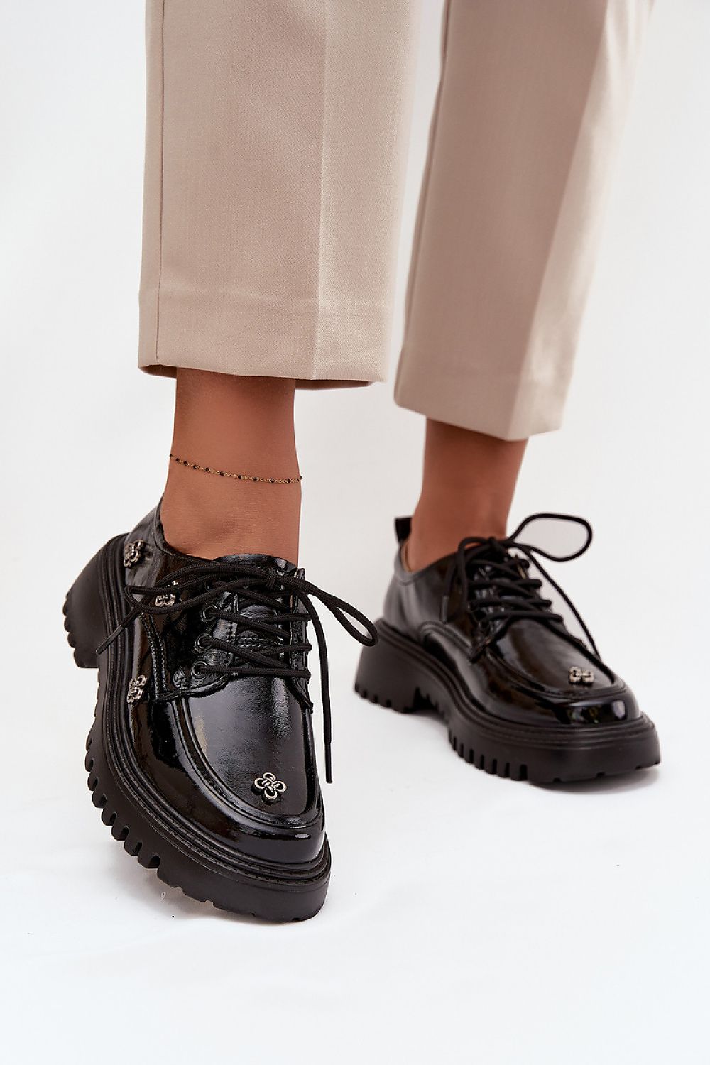   Półbuty Model Artiker 57C0333 Black - Step in style 