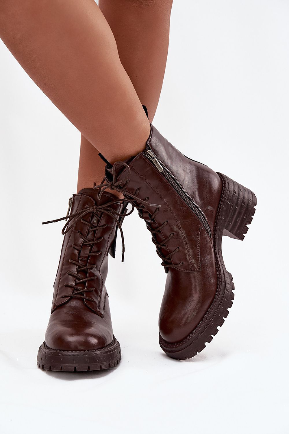   Workery Model Artiker 57C0213 Brown - Step in style 