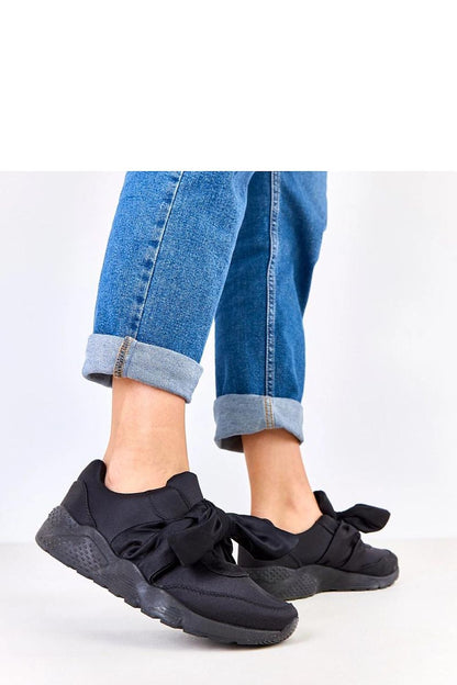   Buty Sportowe Model Janesa 61021-15 Black - Solea 