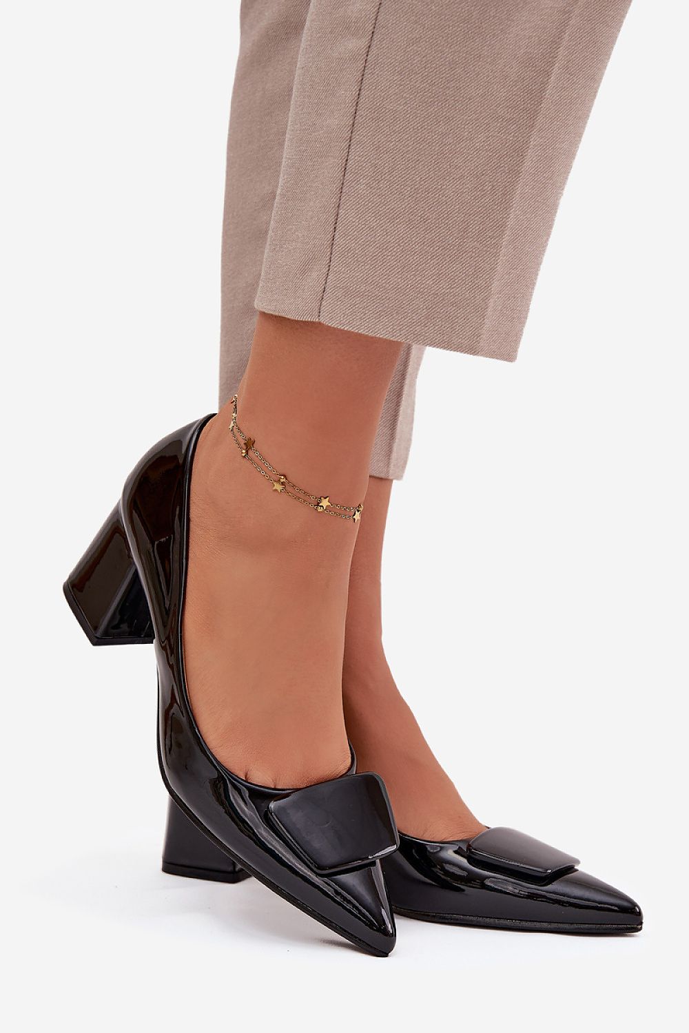   Czółenka Model Isoline M078 Black - Step in style 