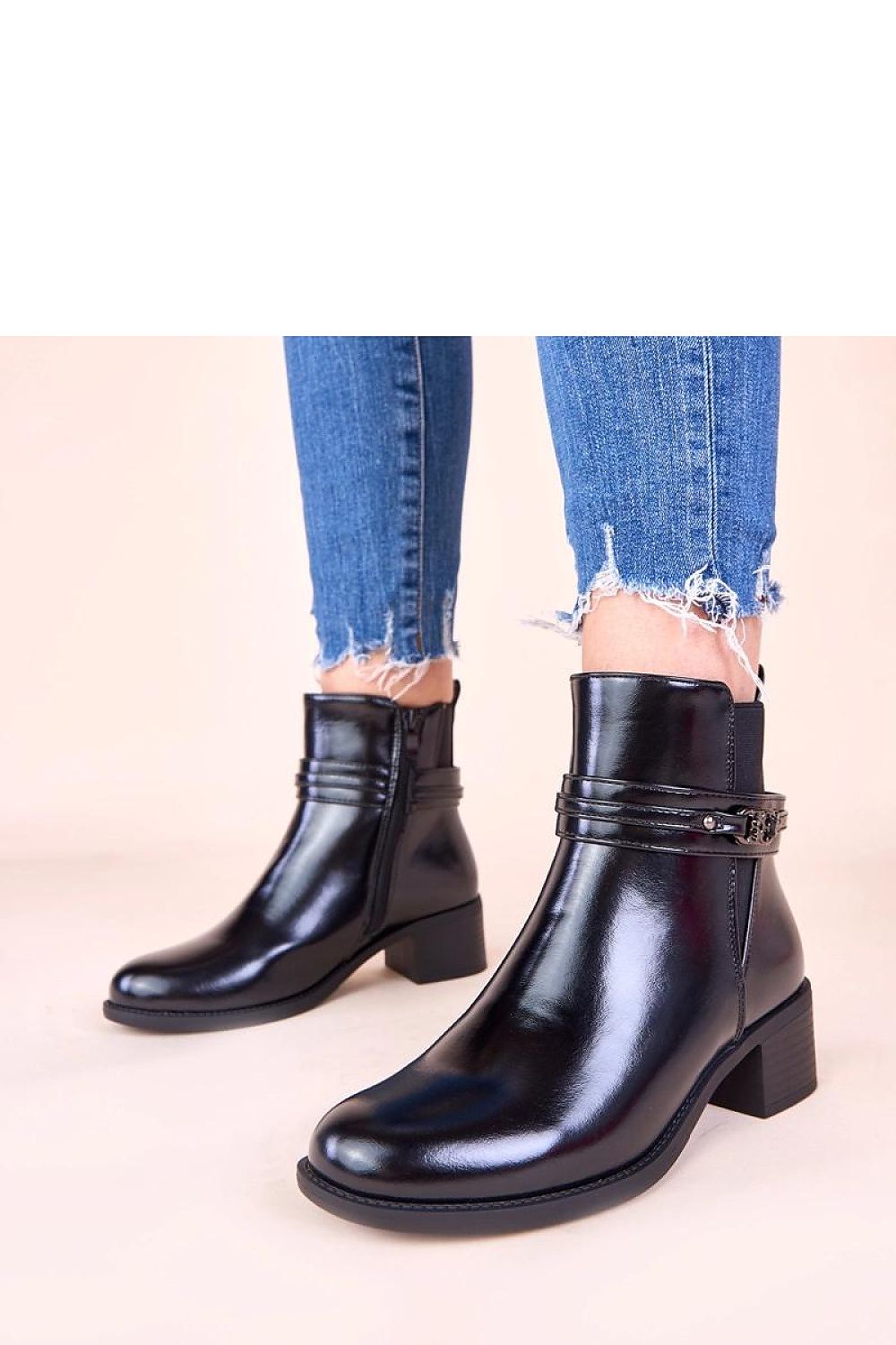   Botki Model Lilua 6516 Black - Solea 